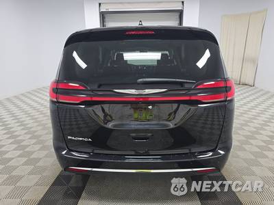 2024 Chrysler Pacifica Touring L 121.6" WB - zdjęcie 5 z 18 - miniatura