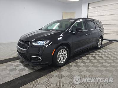 2024 Chrysler Pacifica Touring L 121.6" WB