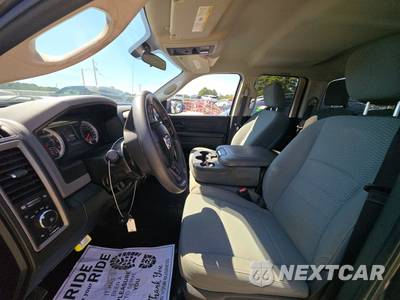 2018 Ram 1500 Express Extended Cab Medium Bed - zdjęcie 7 z 32 - miniatura