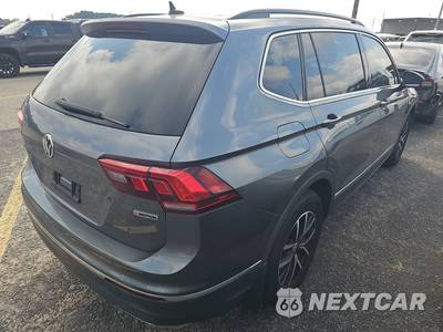 2021 Volkswagen Tiguan SE - zdjęcie 4 z 24 - miniatura