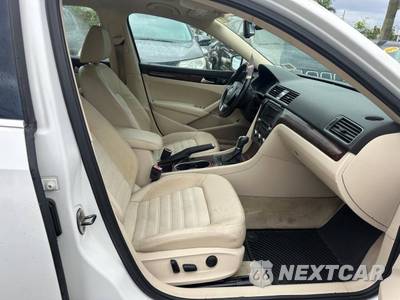 2013 Volkswagen Passat TDI SEL Premium - zdjęcie 10 z 15 - miniatura