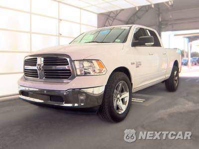 2019 Ram 1500 Classic Big Horn Crew Cab Medium Bed - zdjęcie 1 z 24 - miniatura