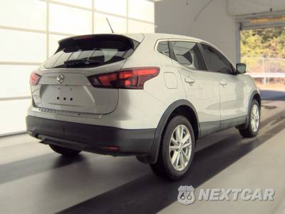 2018 Nissan Rogue Sport S - zdjęcie 4 z 24 - miniatura