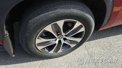 2022 Toyota Highlander XLE - zdjęcie 49 z 55 - miniatura