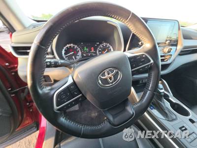 2022 Toyota Highlander XLE - zdjęcie 10 z 55 - miniatura