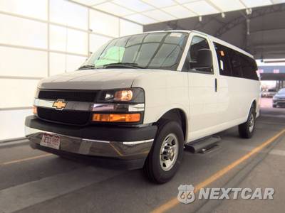 2025 Chevrolet Express 3500 Passenger Van LT 1LT 155.1" WB