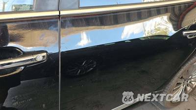 2016 Hyundai Equus Ultimate - zdjęcie 20 z 34 - miniatura