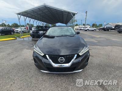 2020 Nissan Maxima SV - zdjęcie 2 z 42 - miniatura