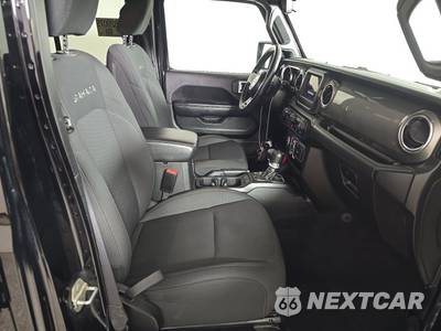 2021 Jeep Wrangler Unlimited Sahara - zdjęcie 8 z 26 - miniatura
