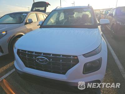 2025 Hyundai Venue SEL - zdjęcie 2 z 20 - miniatura