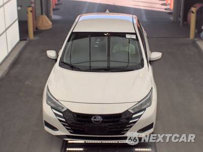 2025 Nissan Versa SV - zdjęcie 2 z 26 - miniatura