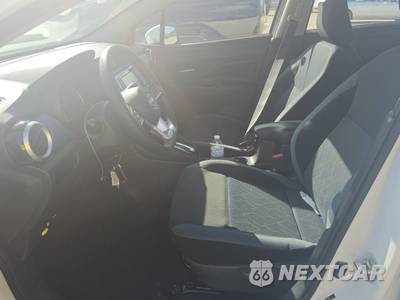 2025 Nissan Versa SV - zdjęcie 7 z 26 - miniatura