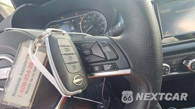 2025 Nissan Versa SV - zdjęcie 20 z 26 - miniatura