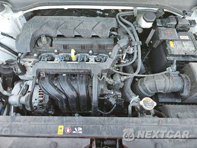 2025 Hyundai Venue SEL - zdjęcie 15 z 25 - miniatura
