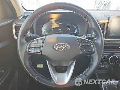 2025 Hyundai Venue SEL - zdjęcie 10 z 25 - miniatura