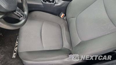 2025 Toyota RAV4 Hybrid XLE - zdjęcie 25 z 39 - miniatura