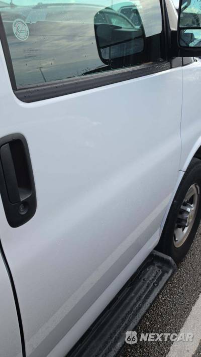 2025 Chevrolet Express 3500 Passenger Van LT 1LT 155.1" WB - zdjęcie 22 z 23 - miniatura