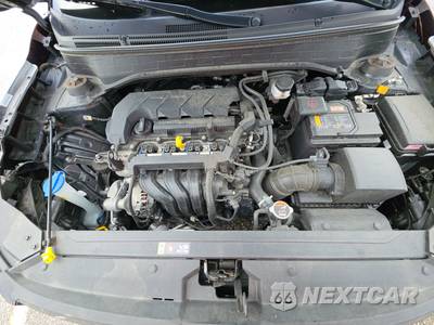 2025 Hyundai Venue SEL - zdjęcie 15 z 22 - miniatura