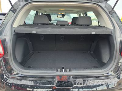 2025 Hyundai Venue SEL - zdjęcie 16 z 22 - miniatura