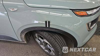 2025 Hyundai Venue SEL - zdjęcie 22 z 36 - miniatura