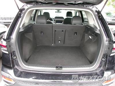 2025 Volkswagen Taos SE - zdjęcie 10 z 20 - miniatura