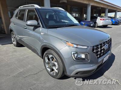 2025 Hyundai Venue SEL - zdjęcie 4 z 26 - miniatura