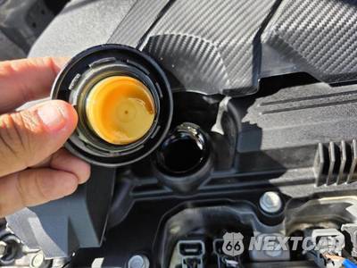 2025 Hyundai Venue SEL - zdjęcie 3 z 26 - miniatura