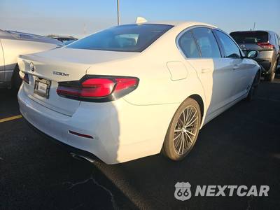 2021 BMW 5 Series Sedan 530e - zdjęcie 4 z 18 - miniatura