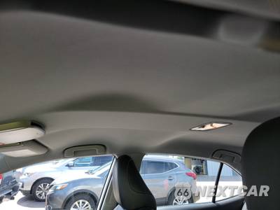2019 Toyota Camry Hybrid SE - zdjęcie 17 z 20 - miniatura