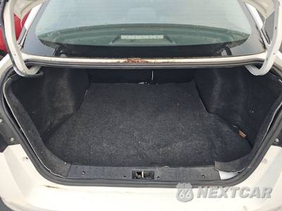 2022 Nissan Versa S - zdjęcie 16 z 18 - miniatura