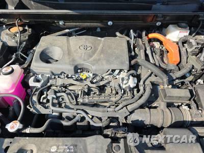 2025 Toyota RAV4 Hybrid XLE - zdjęcie 15 z 31 - miniatura