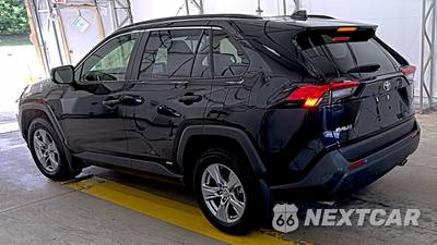 2025 Toyota RAV4 Hybrid XLE - zdjęcie 6 z 31 - miniatura
