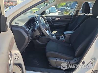 2020 Nissan Rogue Sport S - zdjęcie 7 z 16 - miniatura