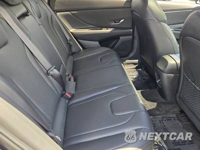 2024 Hyundai Elantra Hybrid Limited - zdjęcie 15 z 26 - miniatura