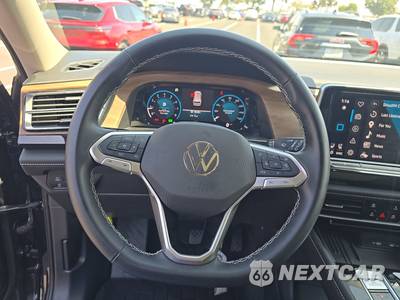 2025 Volkswagen Atlas 2.0T SE w/Technology - zdjęcie 10 z 32 - miniatura