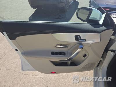 2025 Mercedes-Benz CLA 250 - zdjęcie 9 z 35 - miniatura