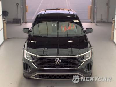 2025 Volkswagen Atlas Cross Sport 2.0T SEL - zdjęcie 2 z 28 - miniatura
