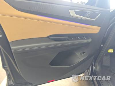 2025 Volkswagen Atlas Cross Sport 2.0T SEL - zdjęcie 9 z 28 - miniatura