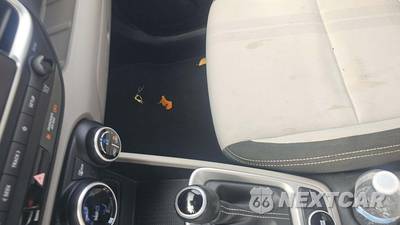 2025 Hyundai Venue SEL - zdjęcie 21 z 28 - miniatura