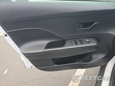 2025 Hyundai Kona SEL - zdjęcie 9 z 30 - miniatura