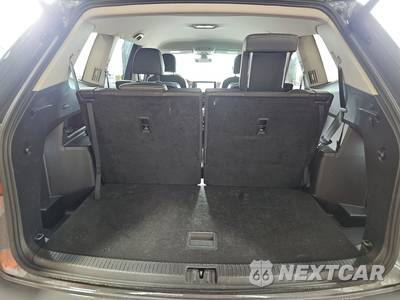 2025 Volkswagen Atlas 2.0T SE w/Technology - zdjęcie 17 z 30 - miniatura