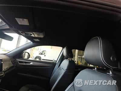 2025 Volkswagen Atlas Cross Sport 2.0T SE w/Technology - zdjęcie 18 z 25 - miniatura