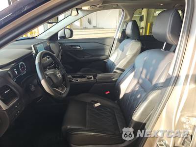 2026 Nissan Rogue Platinum - zdjęcie 7 z 28 - miniatura