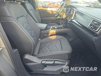 2025 Volkswagen Atlas Cross Sport 2.0T SE w/Technology - zdjęcie 8 z 28 - miniatura