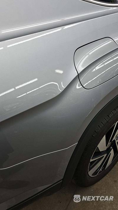 2025 Volkswagen Atlas 2.0T SE w/Technology - zdjęcie 24 z 32 - miniatura
