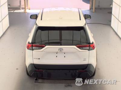 2025 Toyota RAV4 LE - zdjęcie 5 z 31 - miniatura