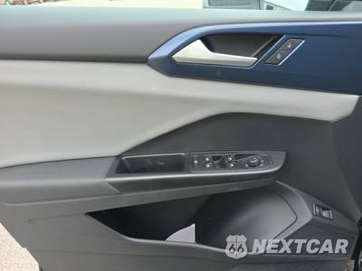2022 Volkswagen Taos SE - zdjęcie 9 z 26 - miniatura