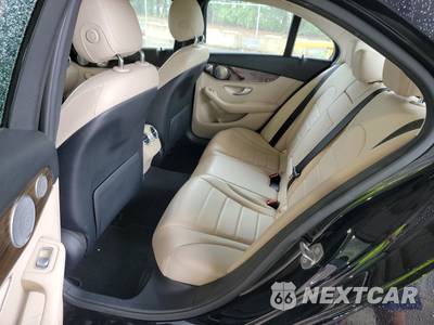 2019 Mercedes-Benz C 300 4MATIC Sedan - zdjęcie 13 z 33 - miniatura