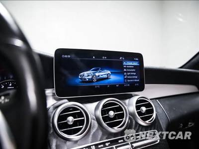 2019 Mercedes-Benz C 300 4MATIC Convertible - zdjęcie 31 z 33 - miniatura