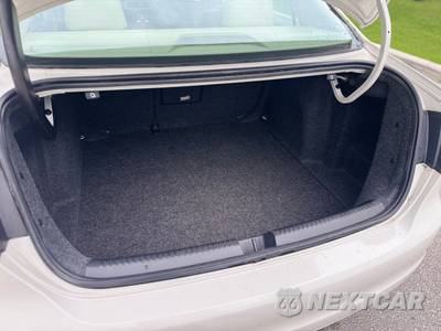 2012 Volkswagen Jetta SEL Sedan w/Premium & Sunroof - zdjęcie 20 z 22 - miniatura